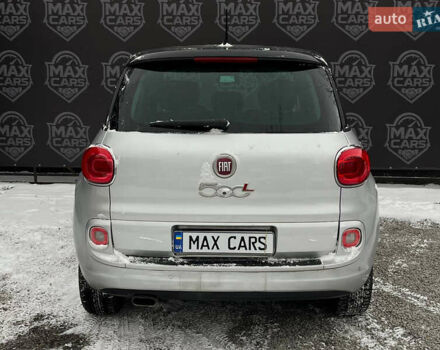 Серый Фиат 500L, объемом двигателя 1.37 л и пробегом 170 тыс. км за 7300 $, фото 4 на Automoto.ua