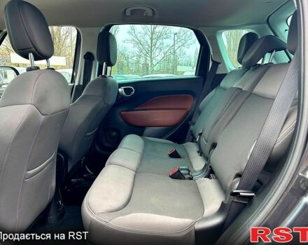 Сірий Фіат 500L, об'ємом двигуна 1.1 л та пробігом 143 тис. км за 8700 $, фото 11 на Automoto.ua