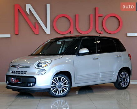 Серый Фиат 500L, объемом двигателя 1.4 л и пробегом 138 тыс. км за 7900 $, фото 1 на Automoto.ua