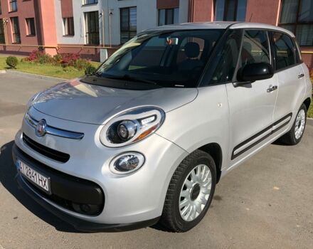 Серый Фиат 500L, объемом двигателя 1.4 л и пробегом 130 тыс. км за 9100 $, фото 1 на Automoto.ua