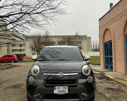 Серый Фиат 500L, объемом двигателя 1.4 л и пробегом 240 тыс. км за 8200 $, фото 1 на Automoto.ua