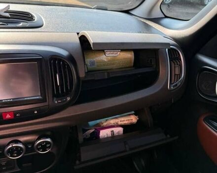 Синій Фіат 500L, об'ємом двигуна 1.4 л та пробігом 178 тис. км за 8300 $, фото 13 на Automoto.ua