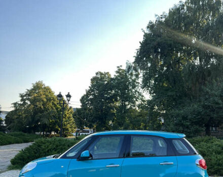 Синий Фиат 500L, объемом двигателя 1.3 л и пробегом 46 тыс. км за 13800 $, фото 4 на Automoto.ua