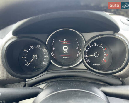 Синій Фіат 500L, об'ємом двигуна 1.4 л та пробігом 71 тис. км за 10500 $, фото 9 на Automoto.ua