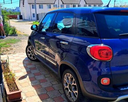 Синий Фиат 500L, объемом двигателя 1.4 л и пробегом 160 тыс. км за 7800 $, фото 2 на Automoto.ua