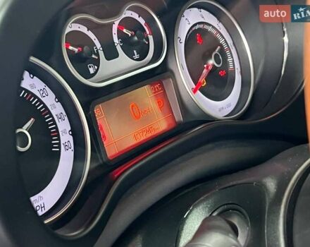 Зеленый Фиат 500L, объемом двигателя 1.4 л и пробегом 107 тыс. км за 9700 $, фото 8 на Automoto.ua