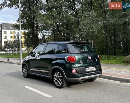 Зеленый Фиат 500L, объемом двигателя 1.37 л и пробегом 150 тыс. км за 8000 $, фото 2 на Automoto.ua
