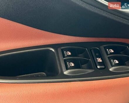 Зеленый Фиат 500L, объемом двигателя 1.4 л и пробегом 107 тыс. км за 9700 $, фото 9 на Automoto.ua