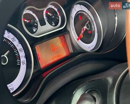 Зеленый Фиат 500L, объемом двигателя 1.4 л и пробегом 107 тыс. км за 9700 $, фото 7 на Automoto.ua