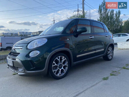 Зеленый Фиат 500L, объемом двигателя 1.37 л и пробегом 107 тыс. км за 9900 $, фото 1 на Automoto.ua