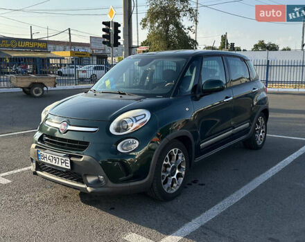Зелений Фіат 500L, об'ємом двигуна 1.37 л та пробігом 118 тис. км за 9000 $, фото 1 на Automoto.ua