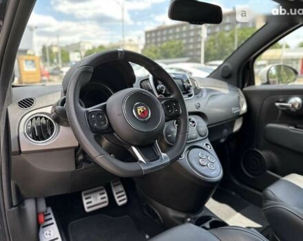 Фіат 595 Abarth, об'ємом двигуна 1.4 л та пробігом 37 тис. км за 19990 $, фото 28 на Automoto.ua