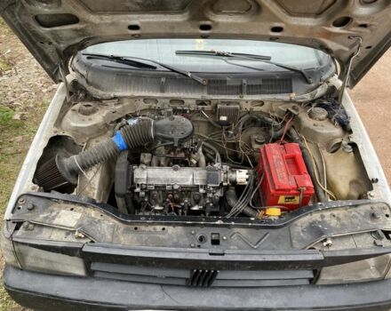 Бежевый Фиат 850, объемом двигателя 1.4 л и пробегом 250 тыс. км за 476 $, фото 5 на Automoto.ua