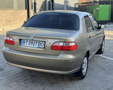 Бежевый Фиат Альбеа, объемом двигателя 1.4 л и пробегом 206 тыс. км за 3200 $, фото 4 на Automoto.ua