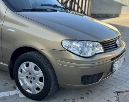 Бежевый Фиат Альбеа, объемом двигателя 1.4 л и пробегом 206 тыс. км за 3200 $, фото 3 на Automoto.ua