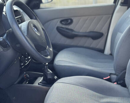 Бежевый Фиат Альбеа, объемом двигателя 1.37 л и пробегом 206 тыс. км за 3200 $, фото 10 на Automoto.ua