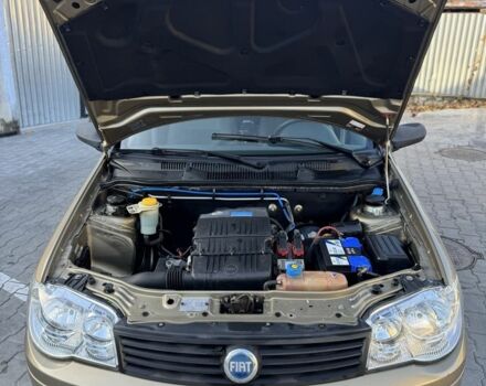 Бежевый Фиат Альбеа, объемом двигателя 1.4 л и пробегом 206 тыс. км за 3200 $, фото 10 на Automoto.ua