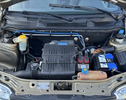 Бежевый Фиат Альбеа, объемом двигателя 1.4 л и пробегом 206 тыс. км за 3200 $, фото 11 на Automoto.ua