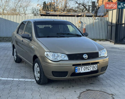 Бежевый Фиат Альбеа, объемом двигателя 1.37 л и пробегом 206 тыс. км за 3200 $, фото 1 на Automoto.ua