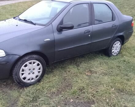 Черный Фиат Альбеа, объемом двигателя 1.2 л и пробегом 189 тыс. км за 2650 $, фото 3 на Automoto.ua