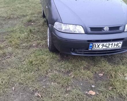 Черный Фиат Альбеа, объемом двигателя 1.24 л и пробегом 189 тыс. км за 2250 $, фото 2 на Automoto.ua