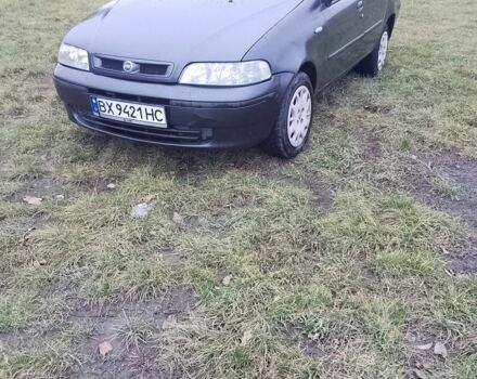 Черный Фиат Альбеа, объемом двигателя 1.2 л и пробегом 189 тыс. км за 2650 $, фото 2 на Automoto.ua