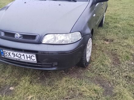 Чорний Фіат Альбеа, об'ємом двигуна 1.2 л та пробігом 189 тис. км за 2650 $, фото 1 на Automoto.ua