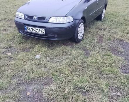 Черный Фиат Альбеа, объемом двигателя 1.24 л и пробегом 189 тыс. км за 2250 $, фото 1 на Automoto.ua