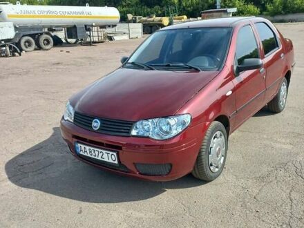 Фіат Альбеа 2011 у Золотоноше на Automoto.ua Червоний Фіат Альбеа, об'ємом двигуна 1.37 л та пробігом 190 тис. км за 3700 $, фото 1 на Automoto.ua