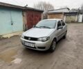 Серый Фиат Альбеа, объемом двигателя 1.4 л и пробегом 160 тыс. км за 2850 $, фото 2 на Automoto.ua