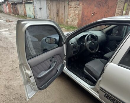 Серый Фиат Альбеа, объемом двигателя 1.4 л и пробегом 160 тыс. км за 2850 $, фото 7 на Automoto.ua