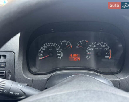 Серый Фиат Альбеа, объемом двигателя 1.4 л и пробегом 160 тыс. км за 2850 $, фото 7 на Automoto.ua