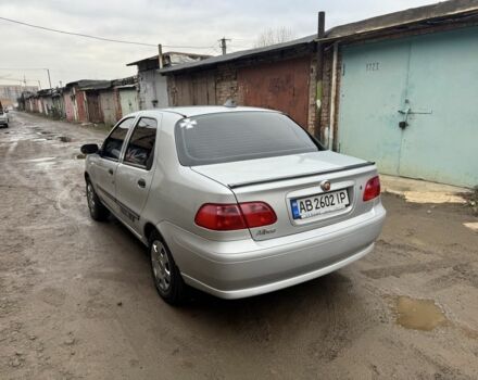 Серый Фиат Альбеа, объемом двигателя 1.4 л и пробегом 160 тыс. км за 2850 $, фото 4 на Automoto.ua