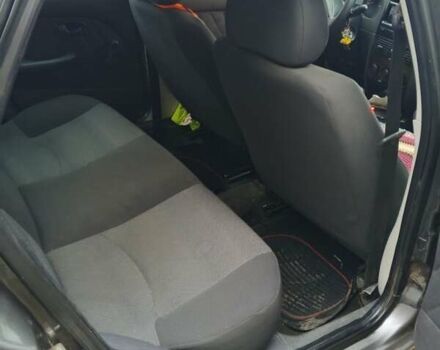 Серый Фиат Альбеа, объемом двигателя 1.4 л и пробегом 149 тыс. км за 4300 $, фото 6 на Automoto.ua