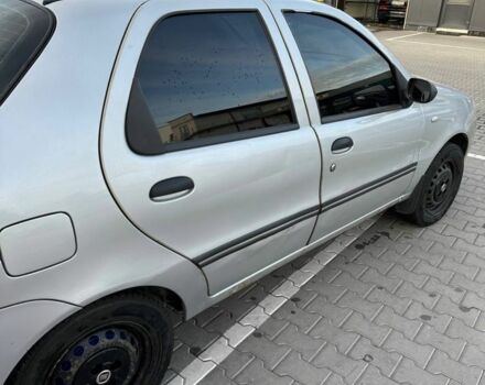 Сірий Фіат Альбеа, об'ємом двигуна 1.4 л та пробігом 361 тис. км за 3000 $, фото 12 на Automoto.ua