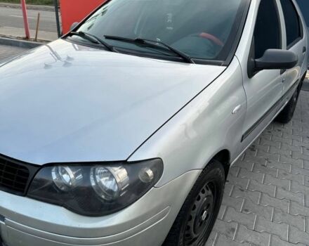 Сірий Фіат Альбеа, об'ємом двигуна 1.4 л та пробігом 361 тис. км за 3000 $, фото 2 на Automoto.ua