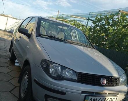 Серый Фиат Альбеа, объемом двигателя 1.4 л и пробегом 95 тыс. км за 4500 $, фото 1 на Automoto.ua