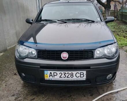 Серый Фиат Альбеа, объемом двигателя 1.4 л и пробегом 149 тыс. км за 4300 $, фото 1 на Automoto.ua