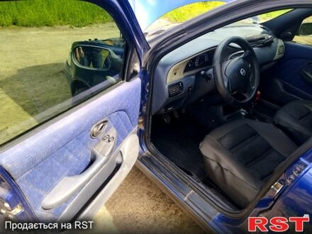 Фиат Альбеа 2003 в Павлограде на Automoto.ua Синий Фиат Альбеа, объемом двигателя 1.3 л и пробегом 242 тыс. км за 2300 $, фото 1 на Automoto.ua