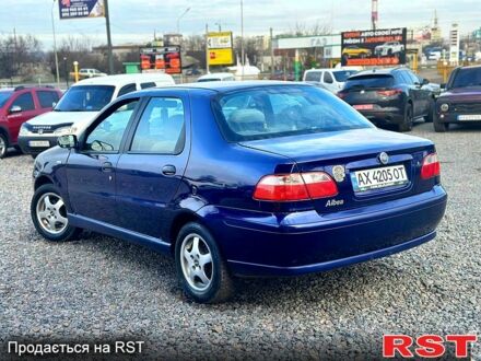 Синій Фіат Альбеа, об'ємом двигуна 1.4 л та пробігом 255 тис. км за 3300 $, фото 1 на Automoto.ua