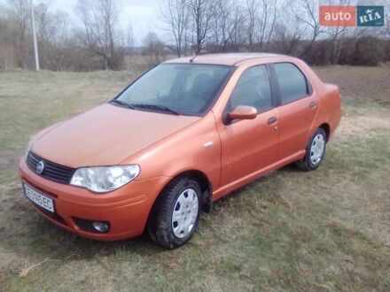 Фиат Альбеа 2007 в Черновцах на Automoto.ua Оранжевый Фиат Альбеа, объемом двигателя 1.37 л и пробегом 224 тыс. км за 2400 $, фото 1 на Automoto.ua