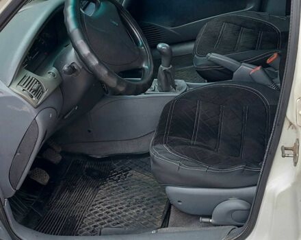 Белый Фиат Брава, объемом двигателя 1.6 л и пробегом 367 тыс. км за 1700 $, фото 8 на Automoto.ua