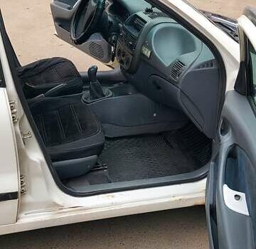 Білий Фіат Брава, об'ємом двигуна 1.58 л та пробігом 367 тис. км за 1700 $, фото 6 на Automoto.ua