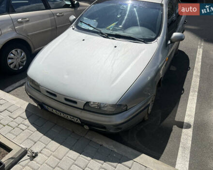Серый Фиат Брава, объемом двигателя 1.4 л и пробегом 333 тыс. км за 900 $, фото 1 на Automoto.ua