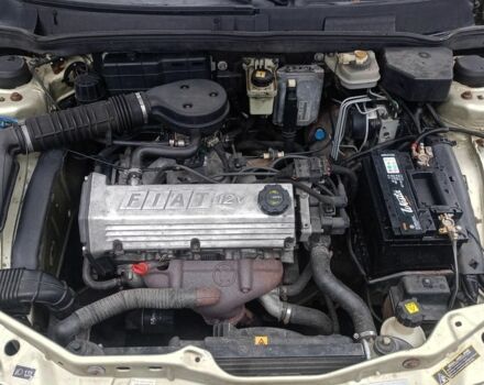 Серый Фиат Брава, объемом двигателя 1.4 л и пробегом 222 тыс. км за 1500 $, фото 7 на Automoto.ua