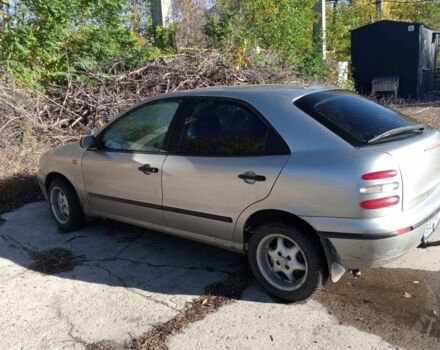 Серый Фиат Брава, объемом двигателя 1.6 л и пробегом 120 тыс. км за 2100 $, фото 1 на Automoto.ua