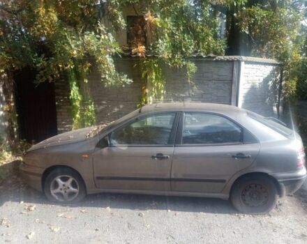 Серый Фиат Брава, объемом двигателя 2 л и пробегом 300 тыс. км за 1000 $, фото 1 на Automoto.ua