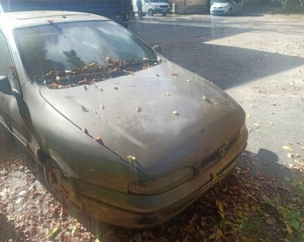 Серый Фиат Брава, объемом двигателя 2 л и пробегом 300 тыс. км за 1000 $, фото 1 на Automoto.ua