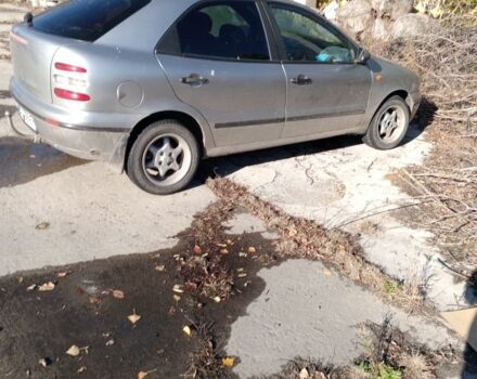 Серый Фиат Брава, объемом двигателя 1.6 л и пробегом 120 тыс. км за 2100 $, фото 1 на Automoto.ua