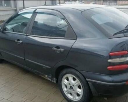 Синий Фиат Брава, объемом двигателя 1.8 л и пробегом 263 тыс. км за 1250 $, фото 6 на Automoto.ua